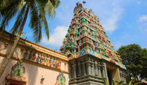 Sri Thendayuthapani Temple in Singapore